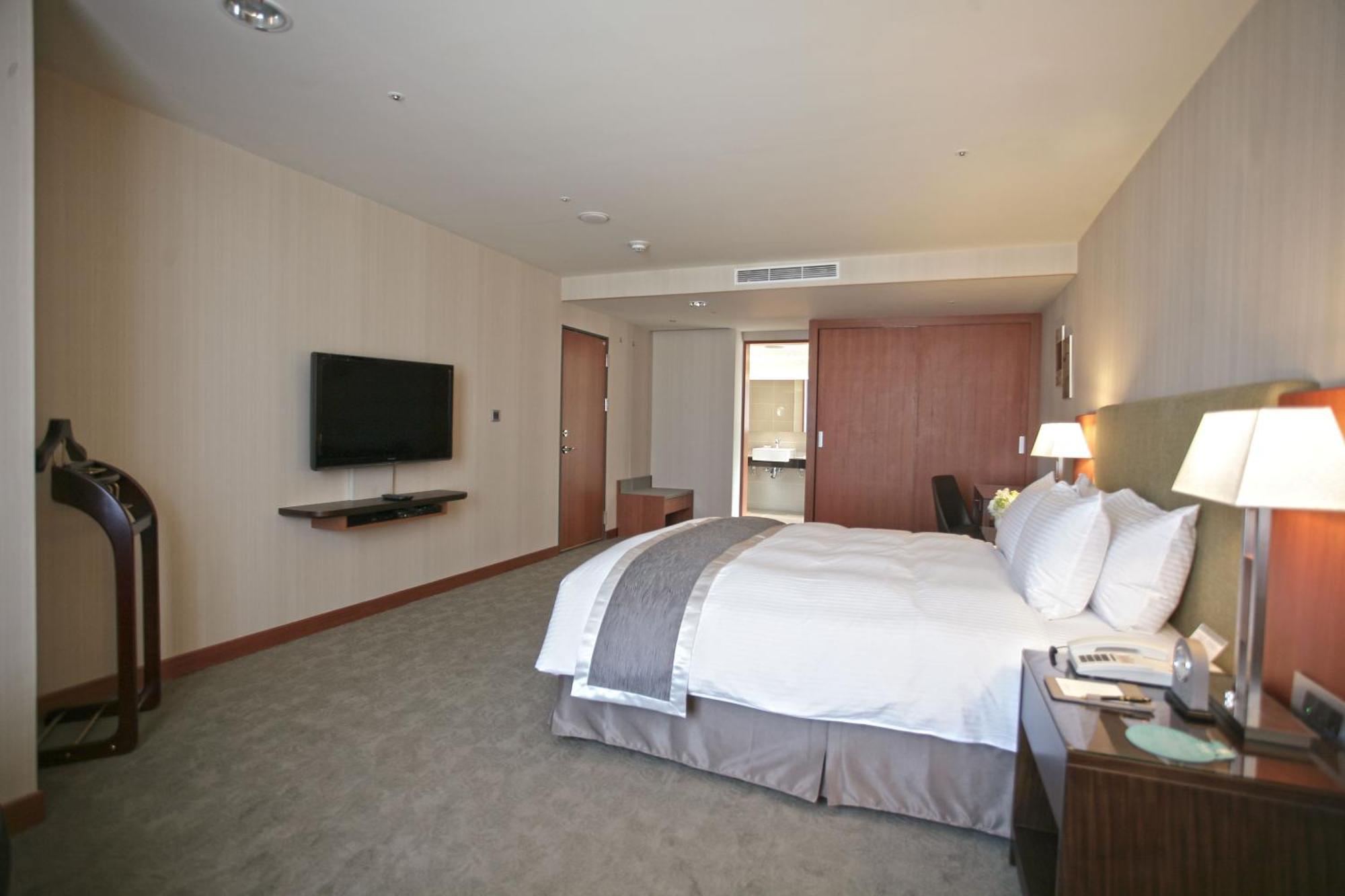 Taichung Harbor Hotel Vucsi Szoba fotó